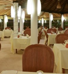 ANGAGA Island Resort - DOLPHIN Restaurant