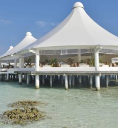 SAFARI Island - Lagoon Restaurant