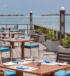Villa Nautica Paradise Island - Farumathi Restaurant